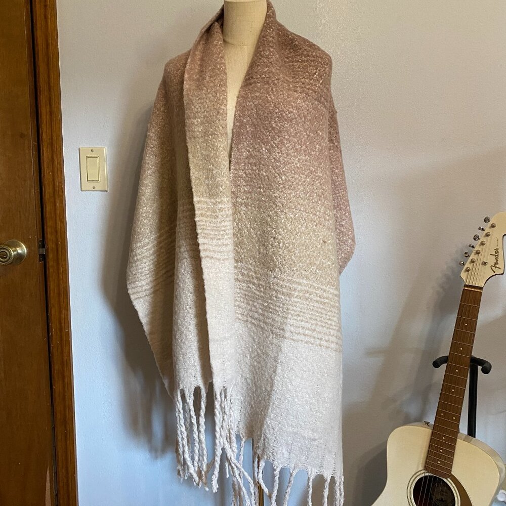Mer Sea Pink Ombre Scarf Wrap | Beautiful Condition